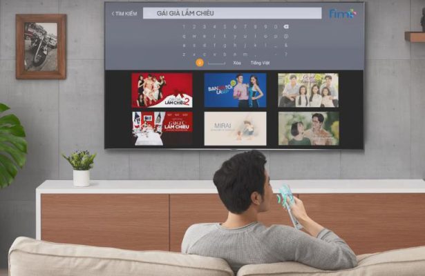 Xem ngay - Cách điều khiển tivi Samsung bằng giọng nói cực dễ