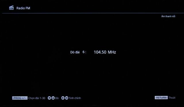 nhấn chọn vào Radio FM