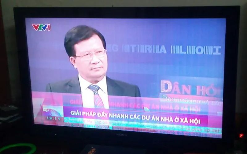 Tivi TCL bị nhiễu màu