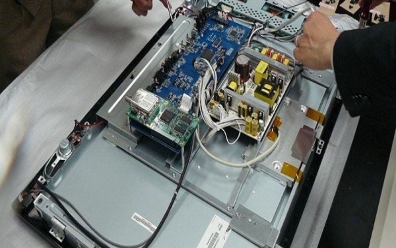 Linh kiện màn hình tivi xuống cấp