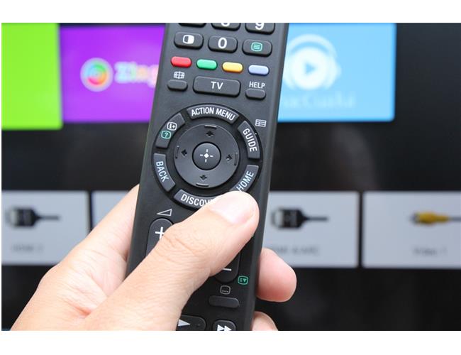 Nhấn nút Home trên Remote của tivi