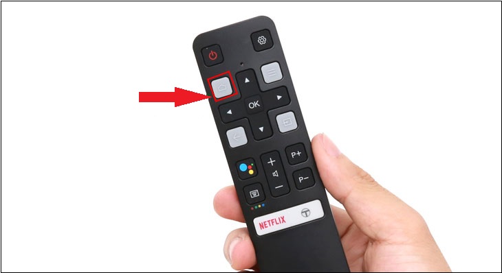 Nhấn nút Home trên remote tivi