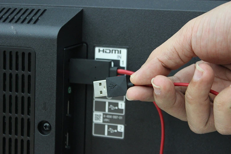 Cách 1: Kiểm tra hệ thống dây cáp