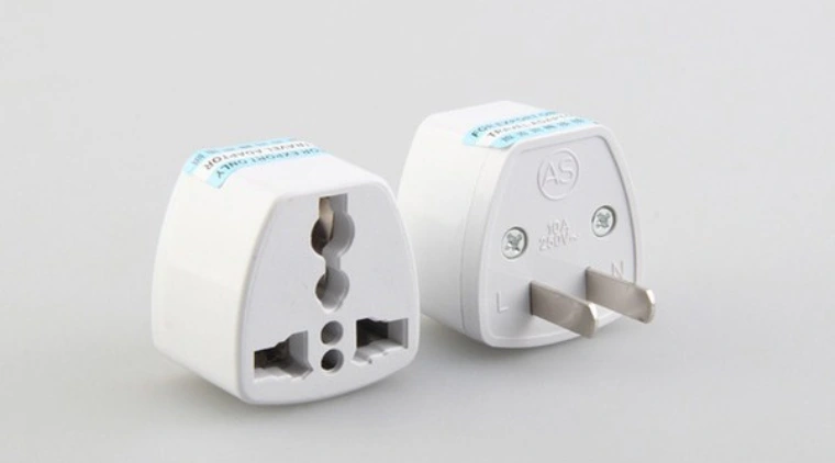 Tivi TCL Bị Rò Điện Do Ổ Cắm Chuyển Đổi Chất Lượng Kém