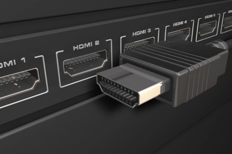 Do kết nối sai cổng HDMI hoặc lỗ cắm bị lỏng