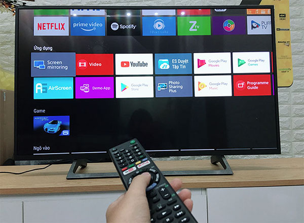 Nguyên nhân gây ra tivi TCL tự động bật tắt