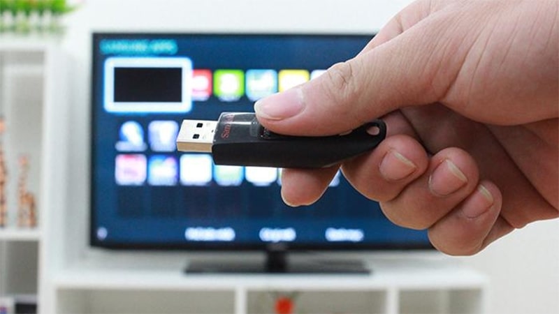 Kiểm tra các thiết bị đầu vào USB, DVD