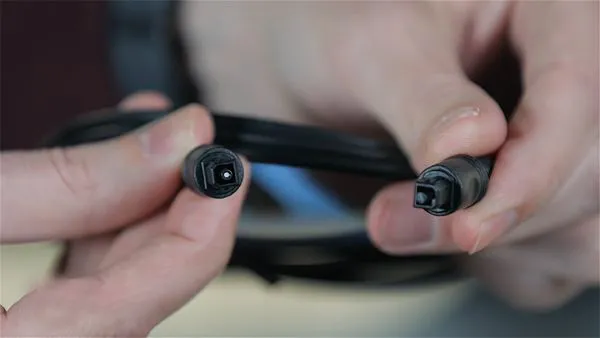 Kết nối loa với Tivi Casper qua cổng Optical