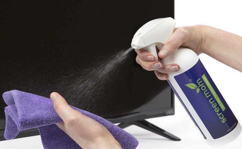 Vệ sinh lỗ thông khí và các khe rãnh