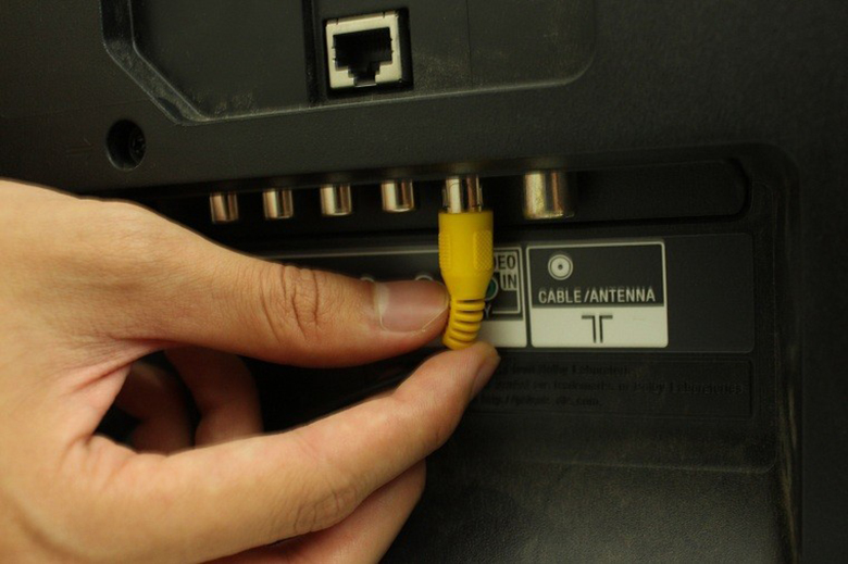 Tivi Sony bị loang màu do Điện trở nhiệt của tivi bị hỏng