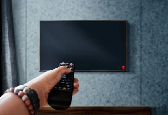 tivi panasonic bị đen nửa màn hình