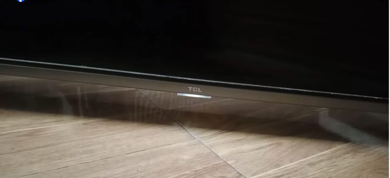 tivi tcl nháy đèn trắng