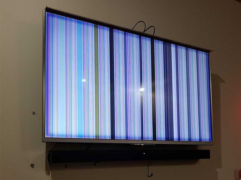 tivi tcl nháy đèn trắng