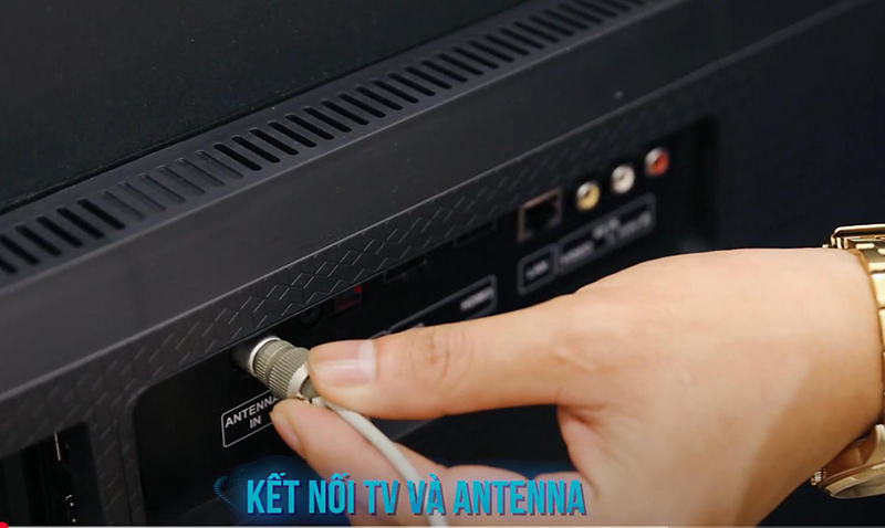 kết nối antena với tivi Panasonic