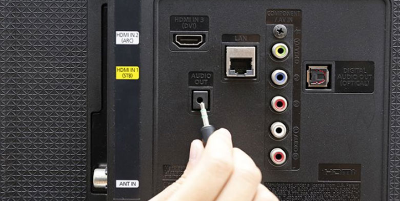 Kết nối tivi Panasonic với loa qua cổng AV