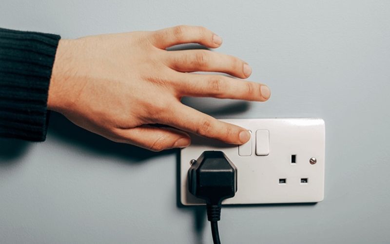 Tivi Panasonic báo lỗi đèn vàng