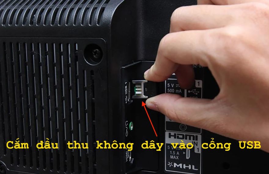 Cách kết nối chuột và bàn phím với tivi Panasonic